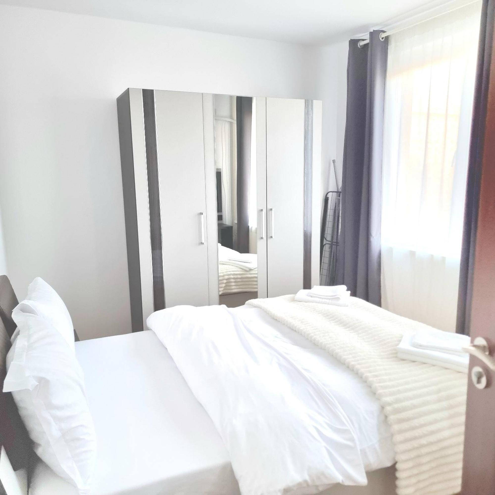 Chic Comfort 1Bdr With Landmark View - Concerthall Bukarest Exterior foto